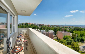 Nice home in Zagreb with Indoor swimming pool, Sauna and 6 Bedrooms